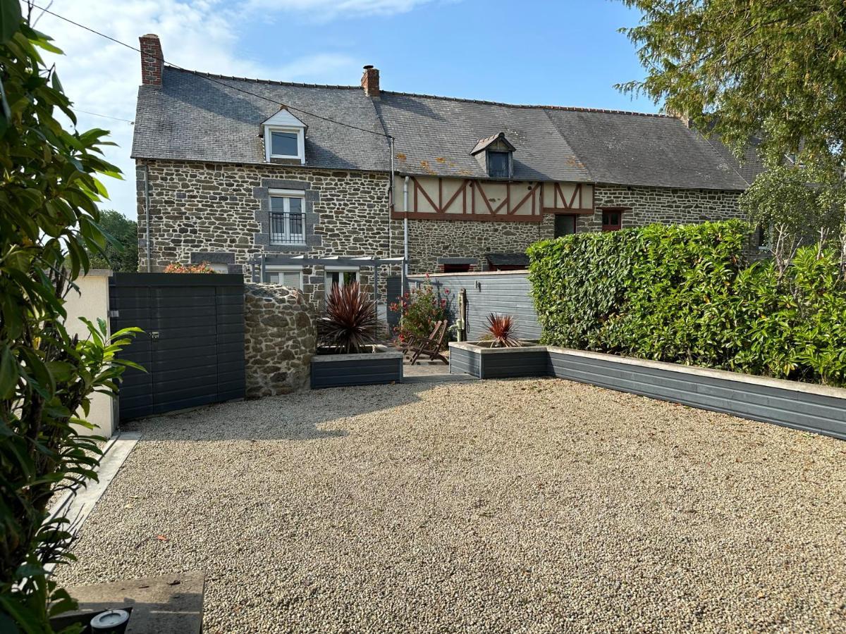 La Maison Du Chene 3 Miniac-Morvan Exteriér fotografie